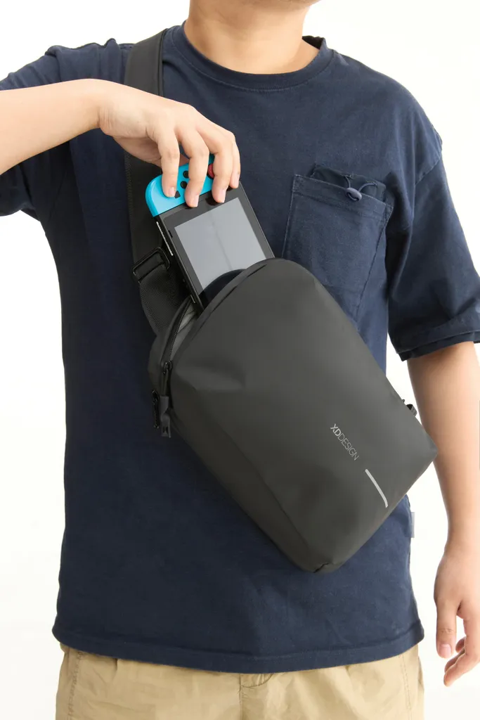 Urban wasserabweisender Sling-Bag, schwarz – Bild 17