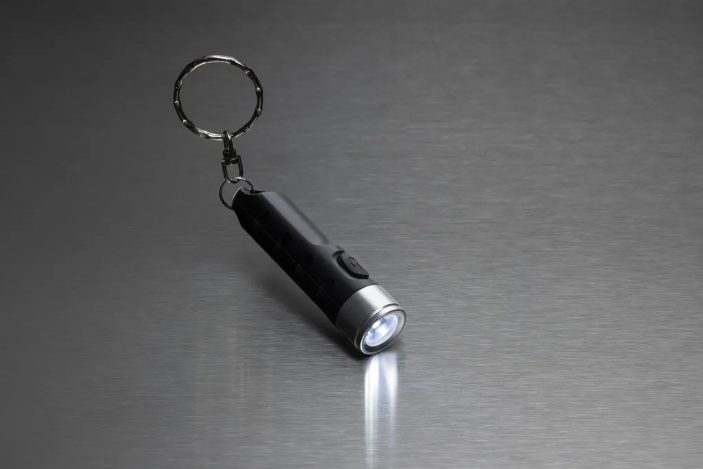 Globix USB Schlüsselanhänger-Taschenlampe aus RCS rABS, schwarz – Bild 6