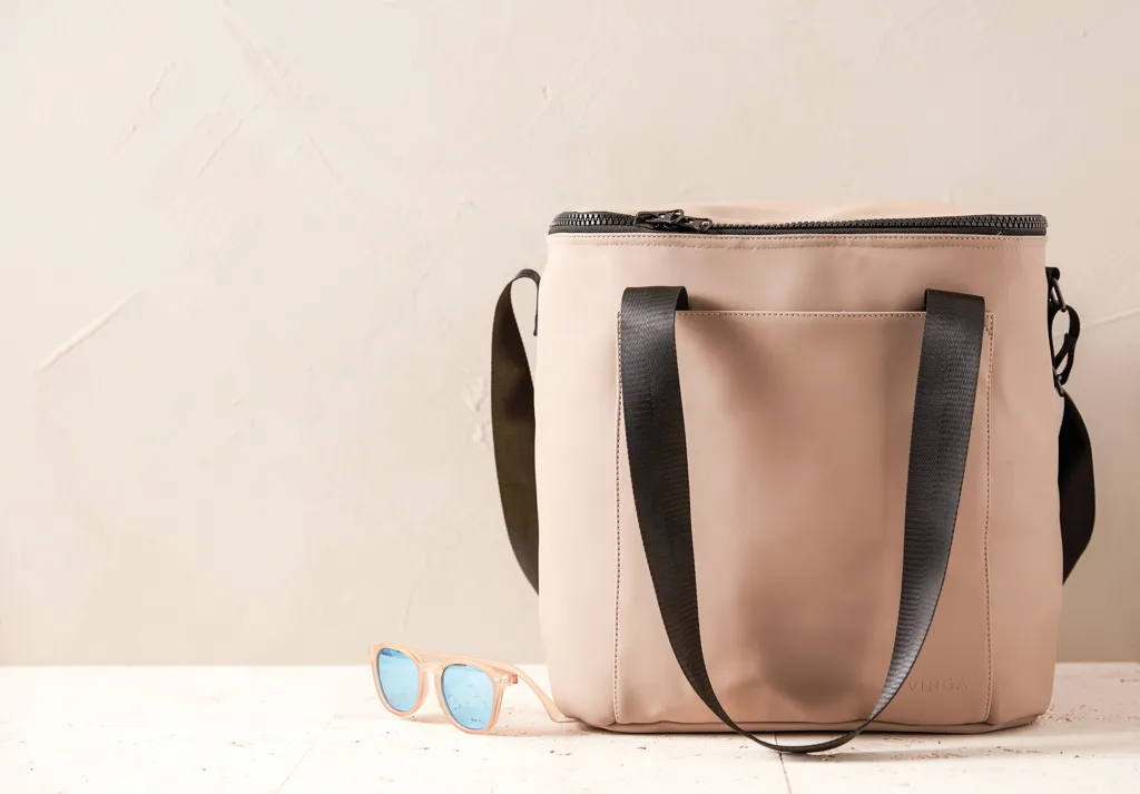 VINGA Baltimore Kühltasche, greige – Bild 7
