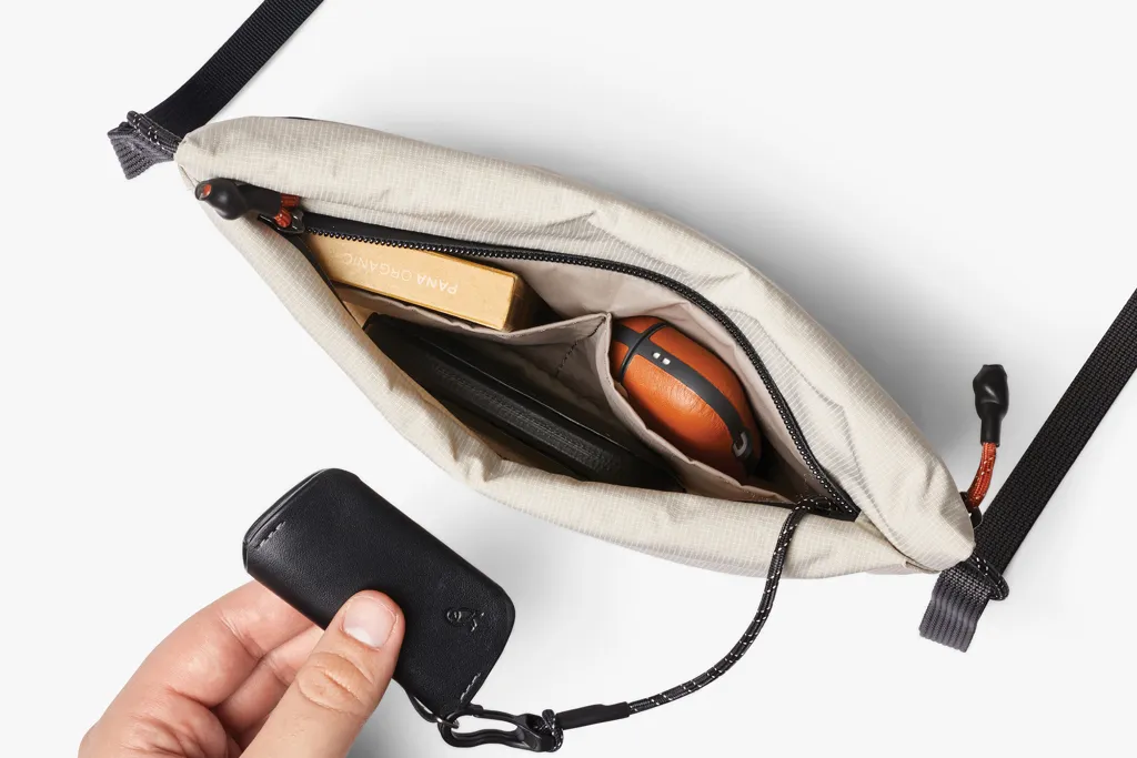 Bellroy Lite Sacoche, beige – Bild 5