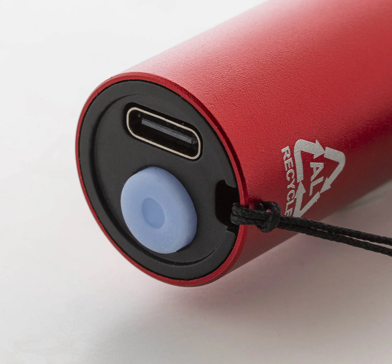 wiederaufladbare Taschenlampe aus recyceltem Aluminium Chargelight Tone, rot – Bild 2