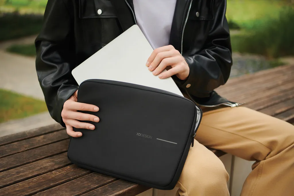 XD Design 16" Laptop Sleeve, schwarz – Bild 15
