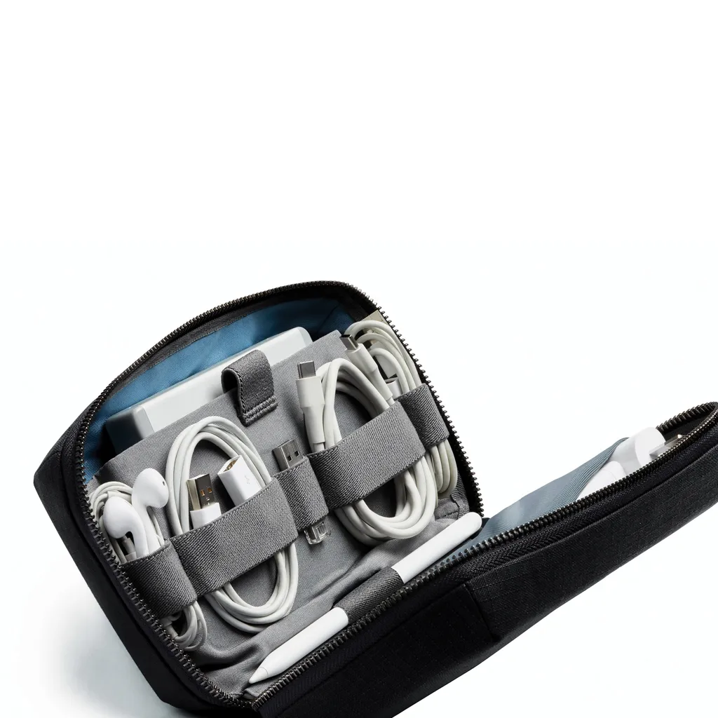 Bellroy Tech Kit, schwarz – Bild 5
