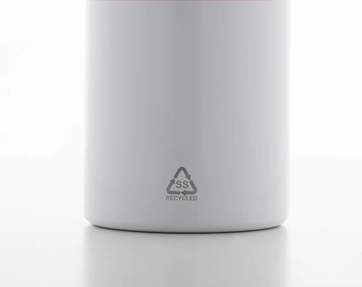 Flasche Ressuto XL aus recyceltem Edelstahl, weiß – Bild 4
