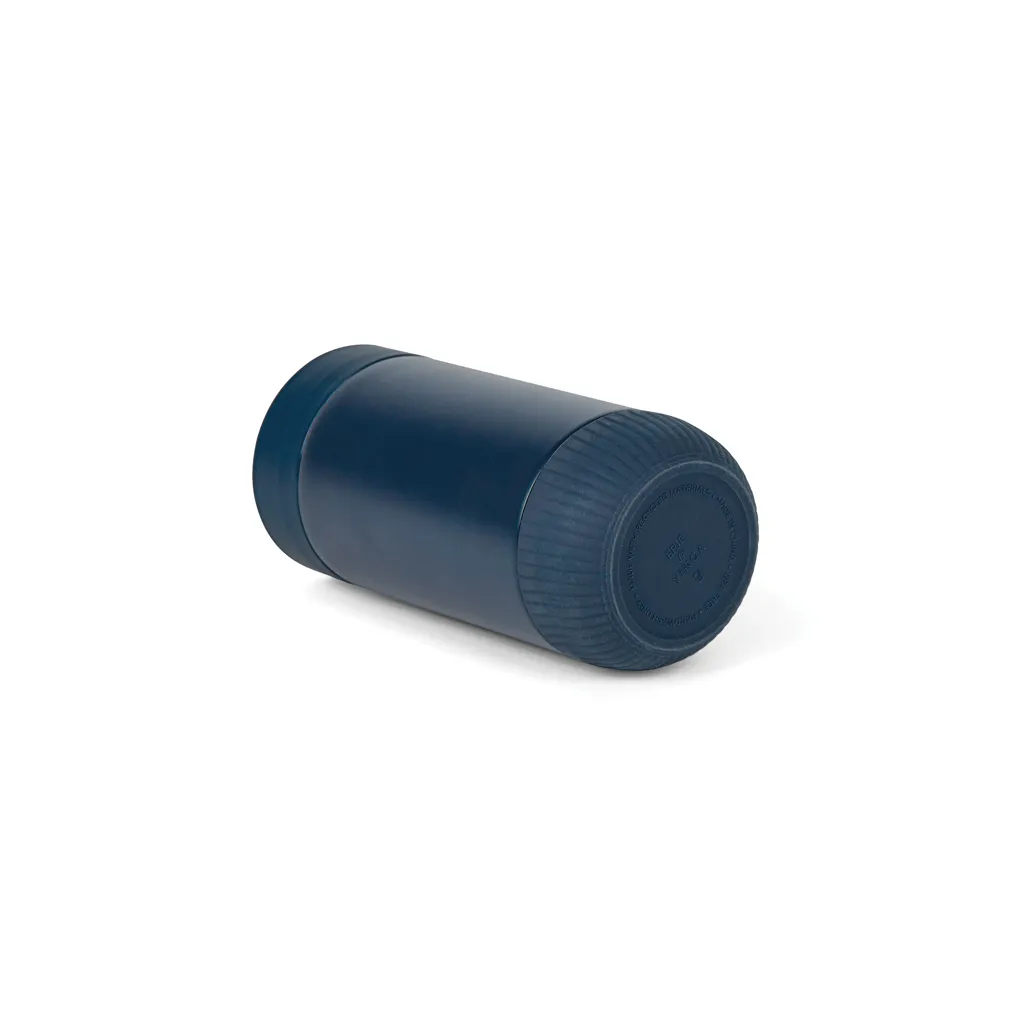 VINGA Erie 350ml Becher aus RCS rec. Stainless-Steel, navy blau – Bild 3