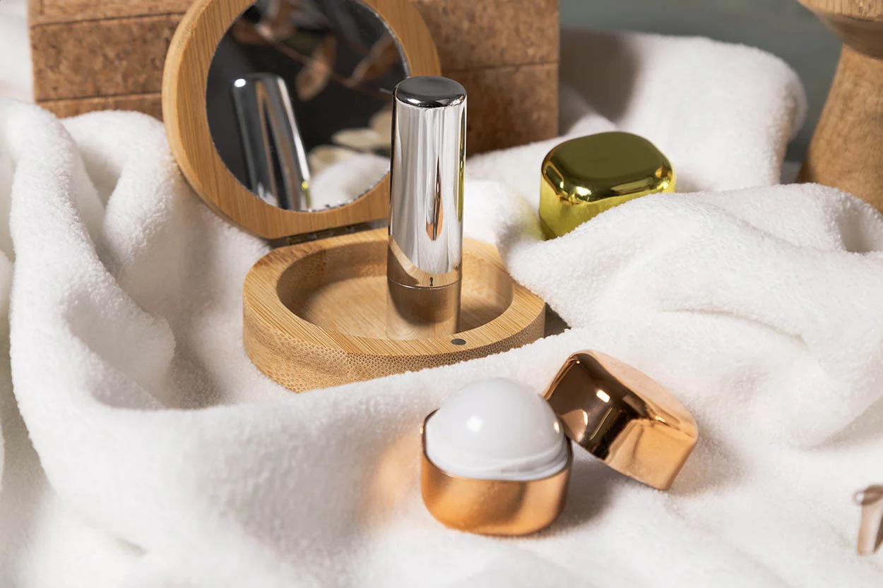 Lippenbalsam Shinelox, silber – Bild 3