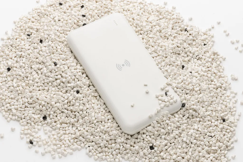 Wireless Powerbank aus RCS Standard recyceltem Kunststoff, weiß – Bild 7