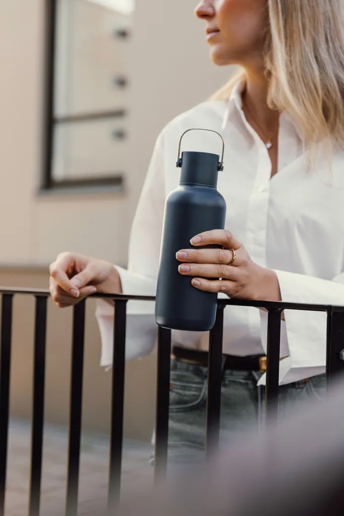VINGA Cael RCS Stainless-Steel Trinkflasche 600ml, navy blau – Bild 7