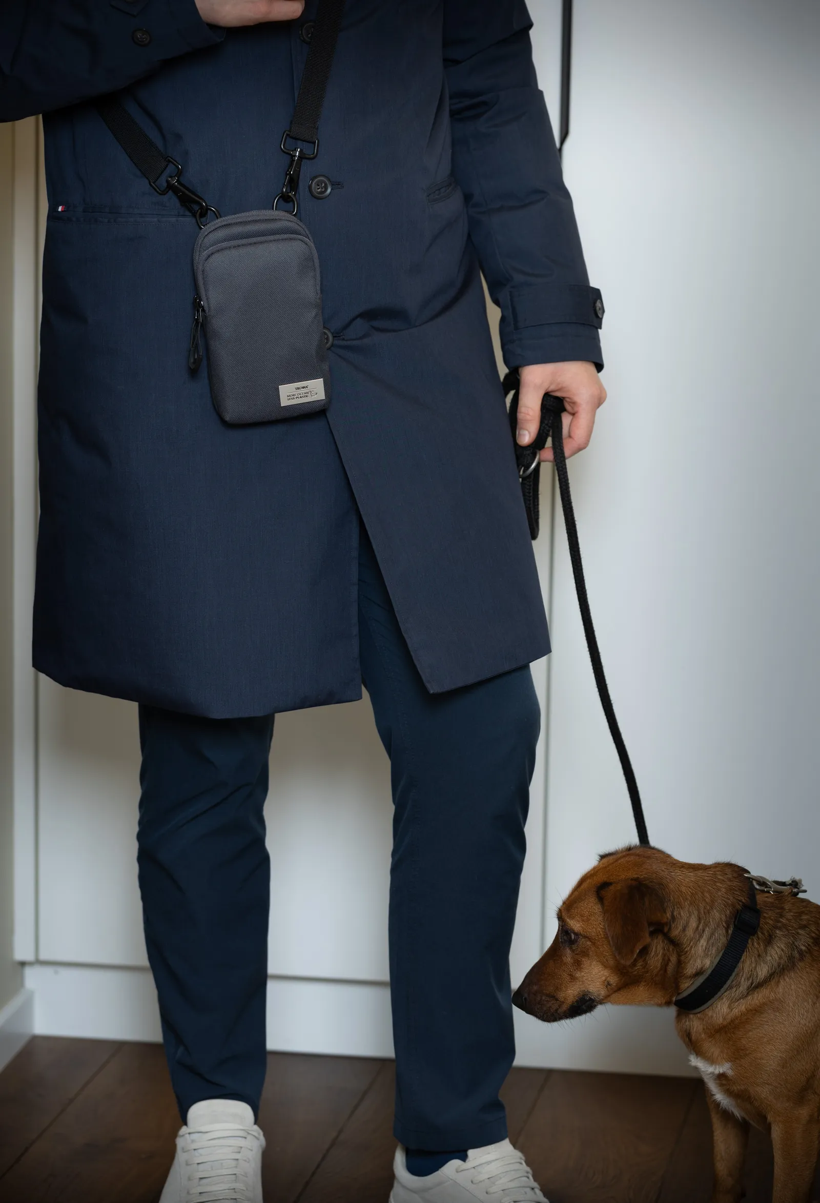 Smartphone Umhängetasche BLUE CYCLE SMARTBAG, dunkelgrau – Bild 4