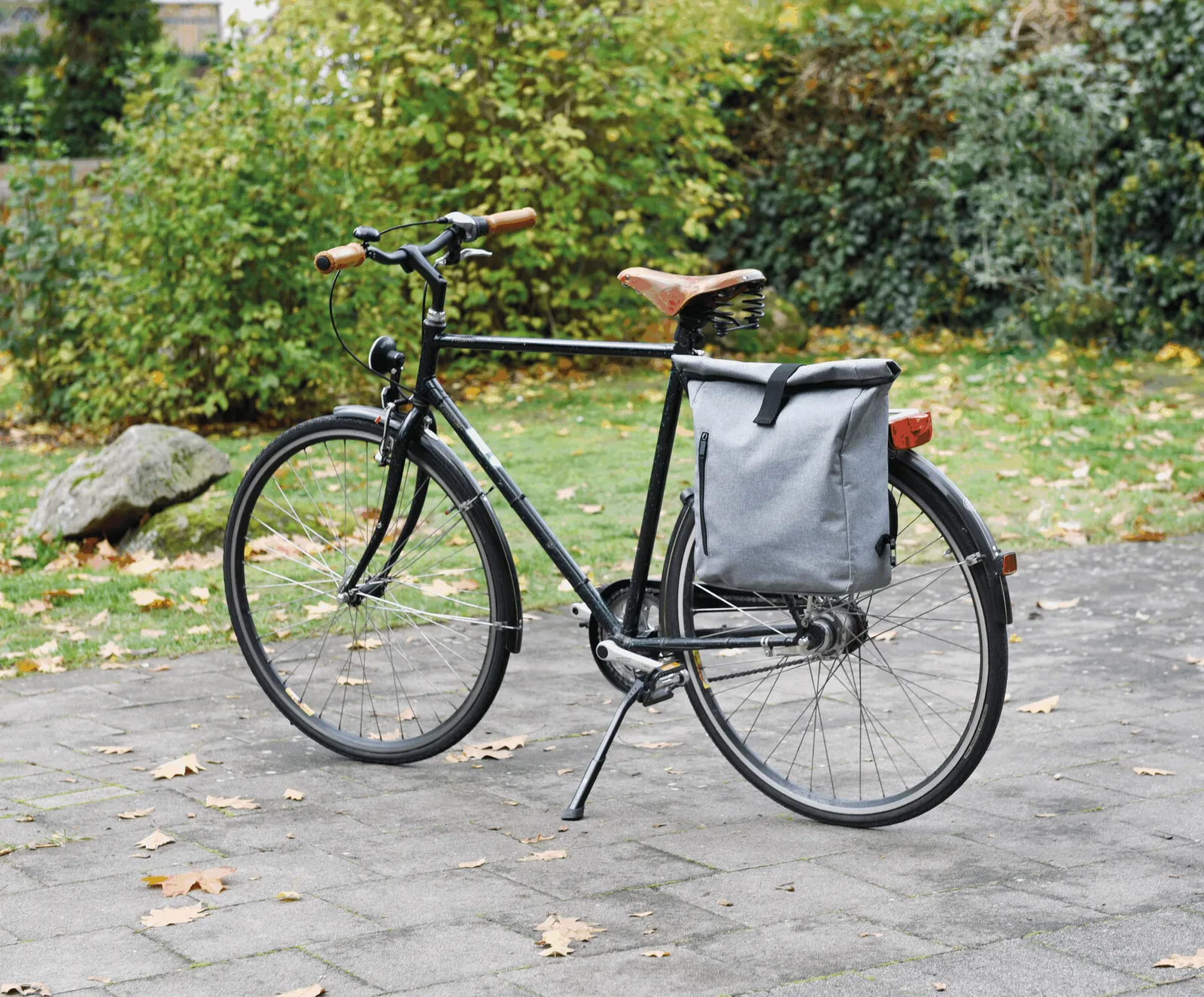 BIKE RACE - Fahrradrucksack grau, grau – Bild 10