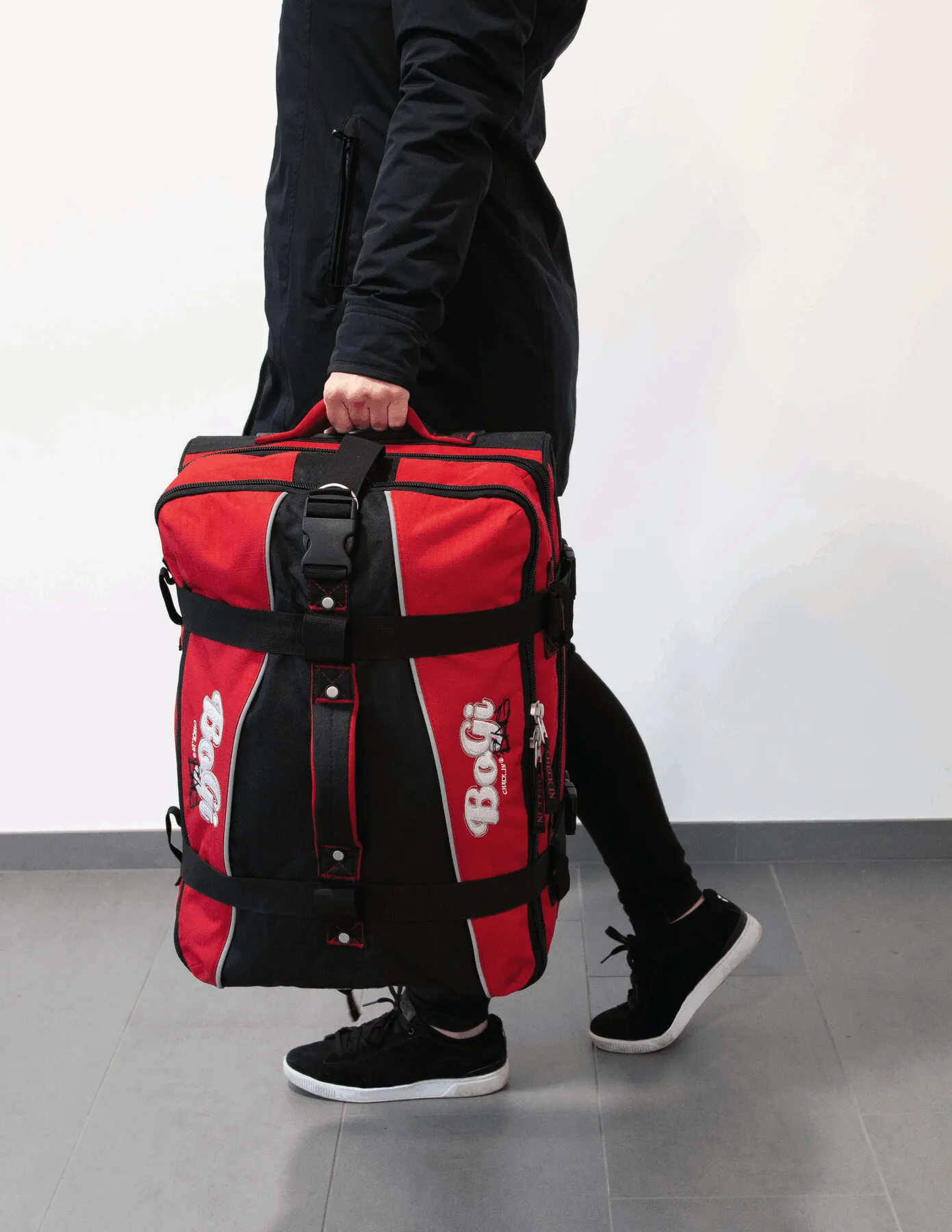 BOGI S - Trolley-Reisetasche BoGi S, rot, schwarz – Bild 10