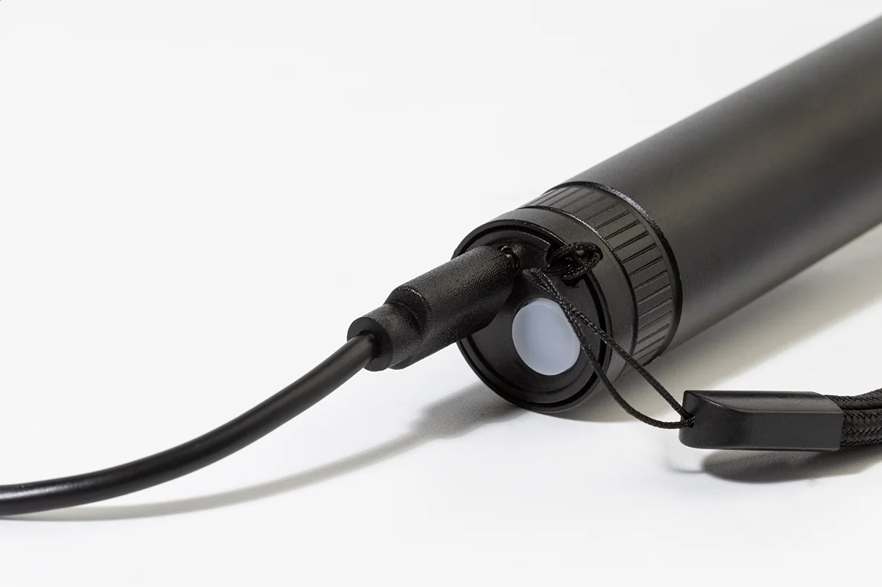 Taschenlampe Hemmerg mit Notfallhammer, schwarz – Bild 9
