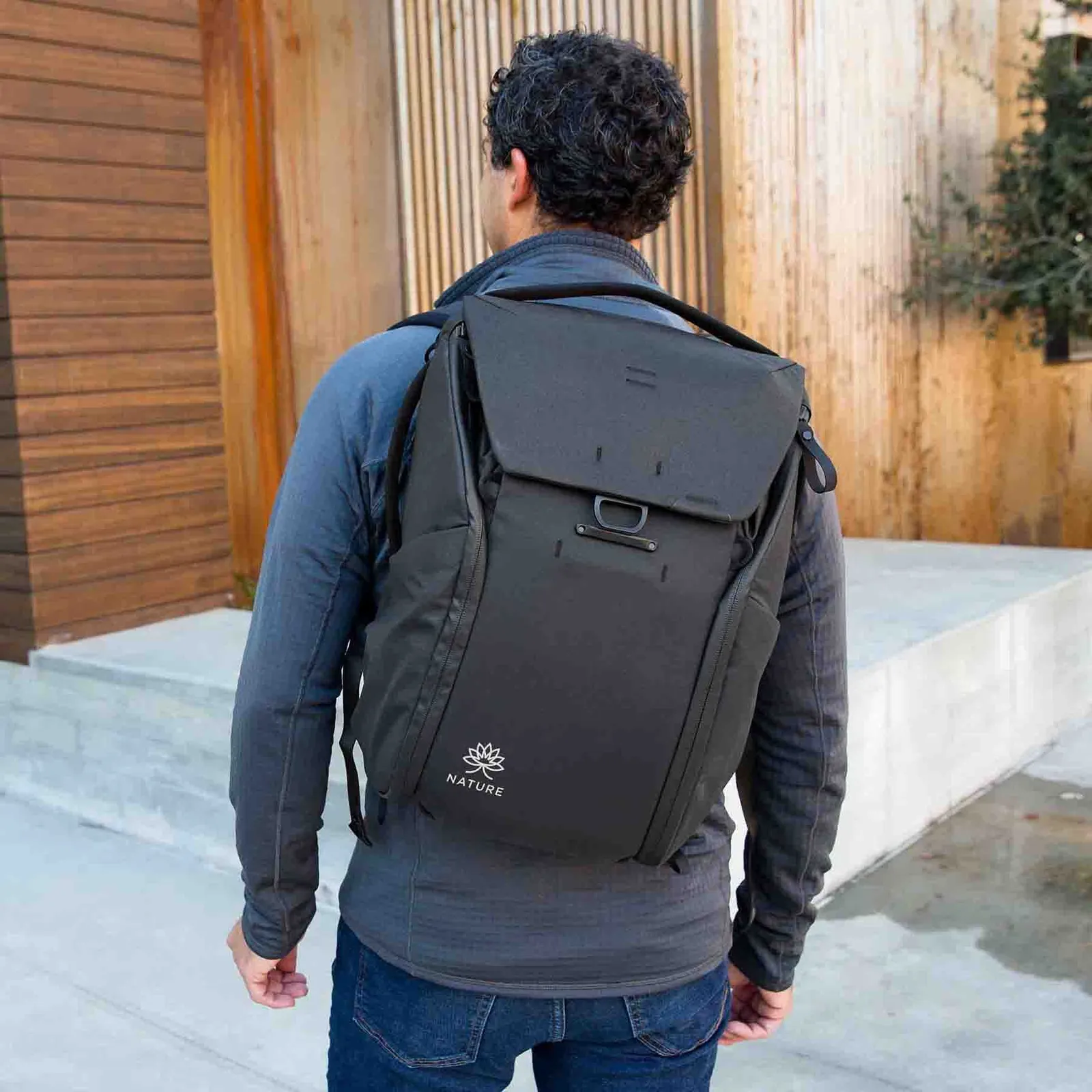 Peak Design Everyday Rucksack 20L, Schwarz – Bild 7