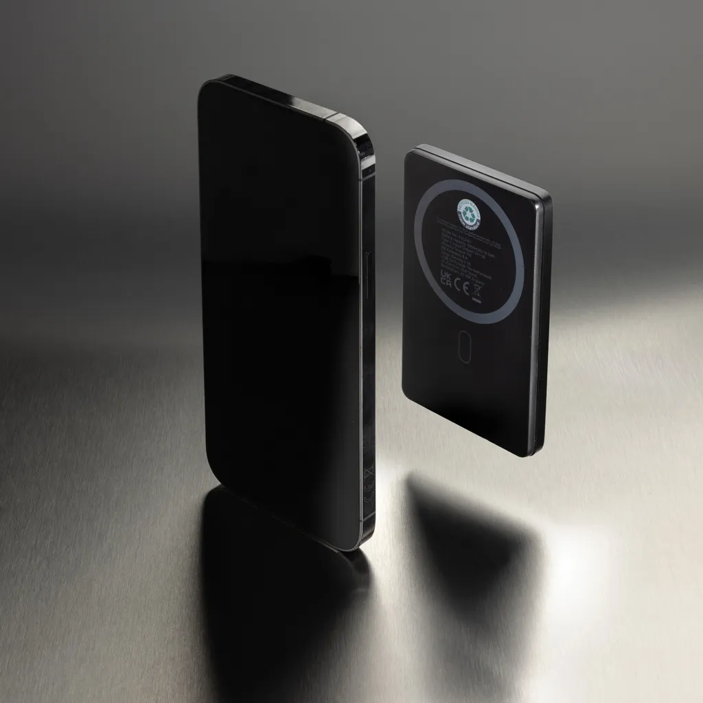 Orion 5.000mAh 5W magnetische Powerbank aus RCS rec. Alu, schwarz – Bild 9
