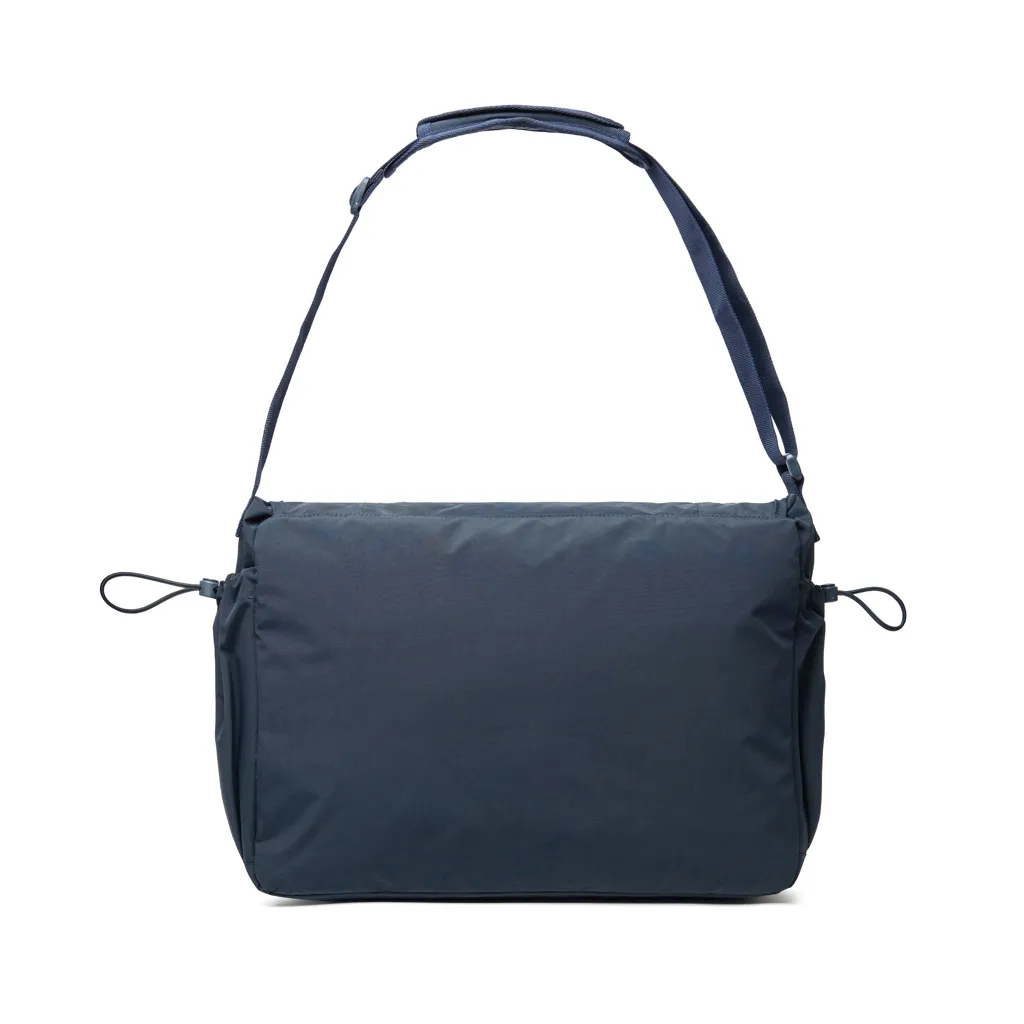 KENTO URBAN 15,6" Messenger aus RCS recyceltem Nylon, navy blau – Bild 2