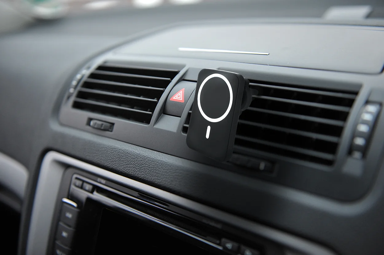 Kfz-Ladegerät und Handyhalter für das Auto Chargeway, schwarz – Bild 8