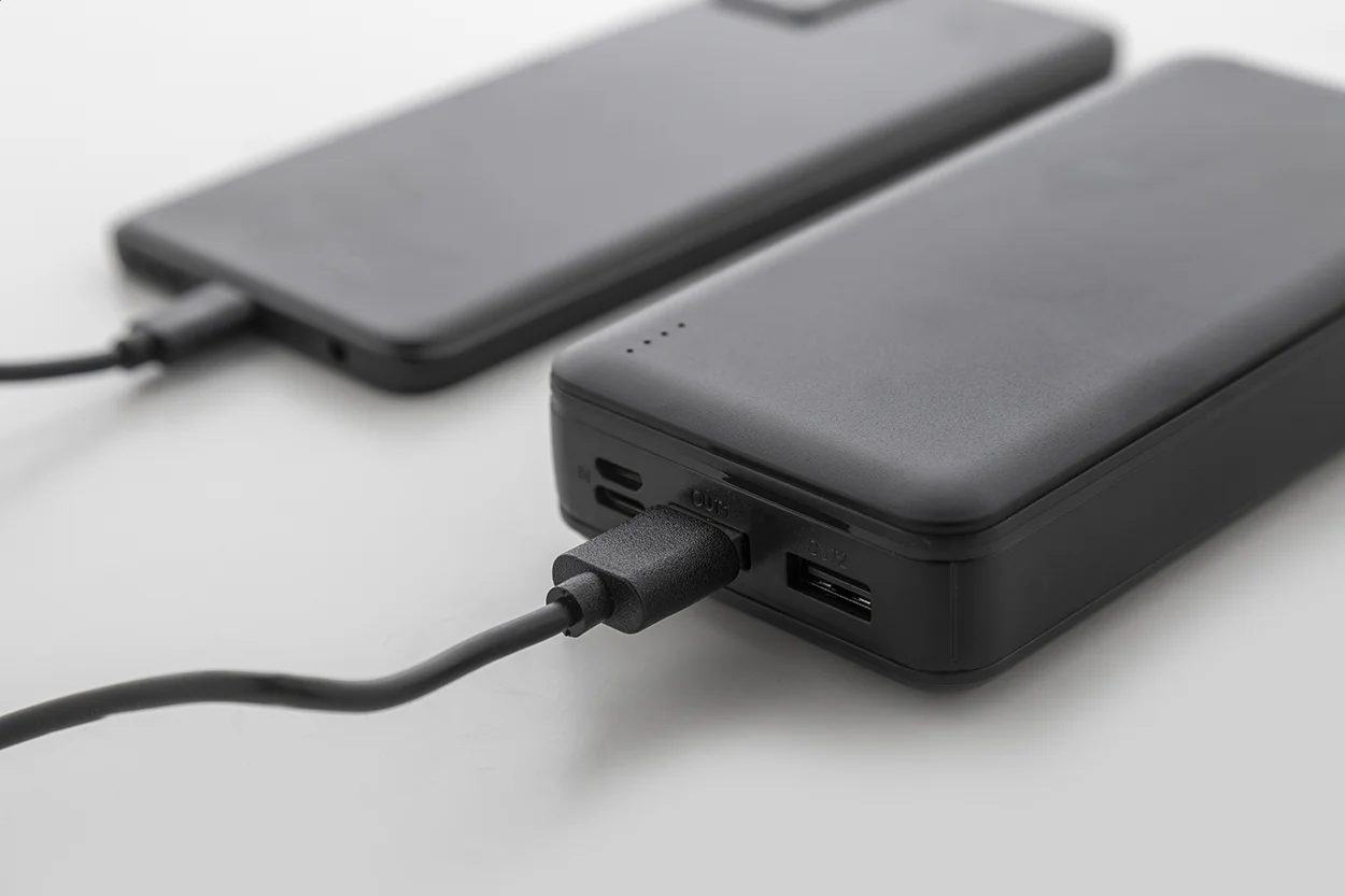 Powerbank RABS Rabobank XXL, schwarz – Bild 4