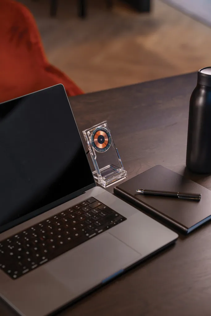 Magcharge 15W magnetischer Wireless-Charging-Stand, transparent – Bild 9