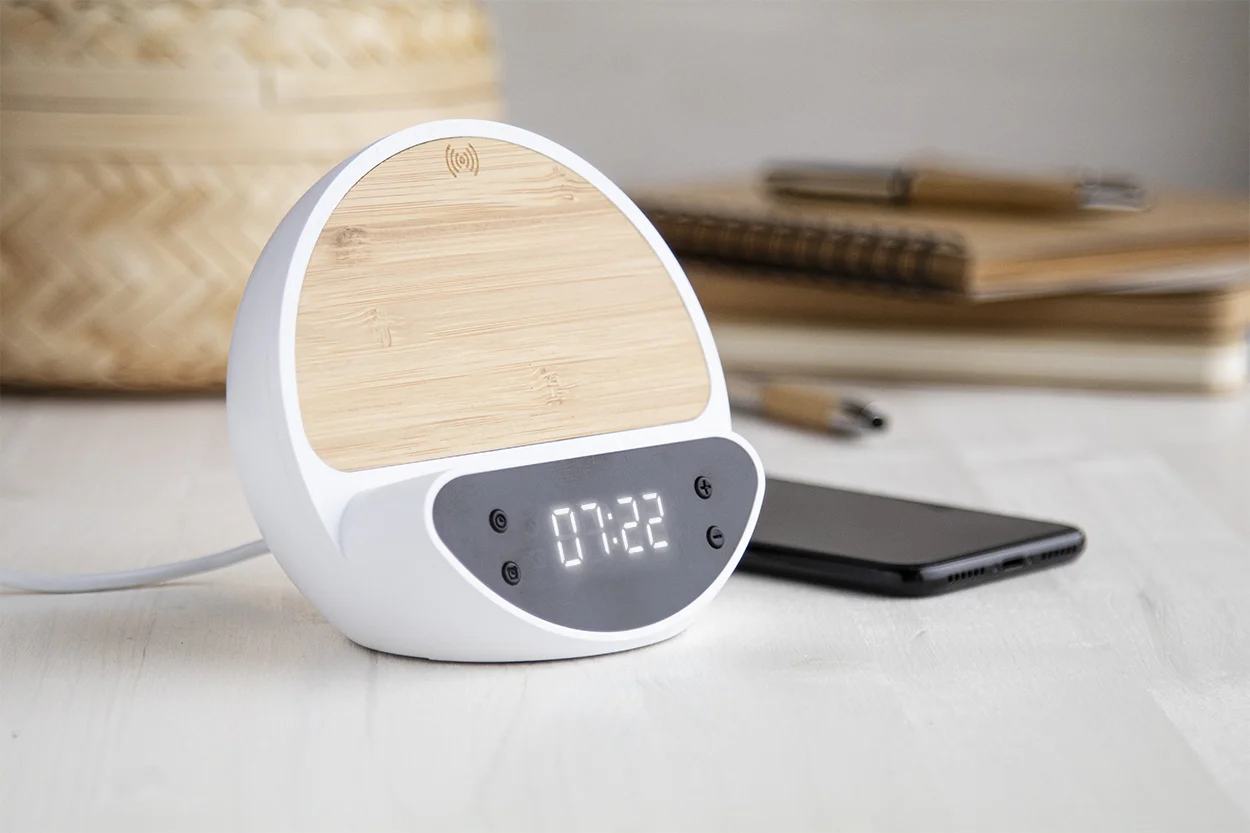 Wecker Rabolarm mit Wireless-Charger, weiß – Bild 5