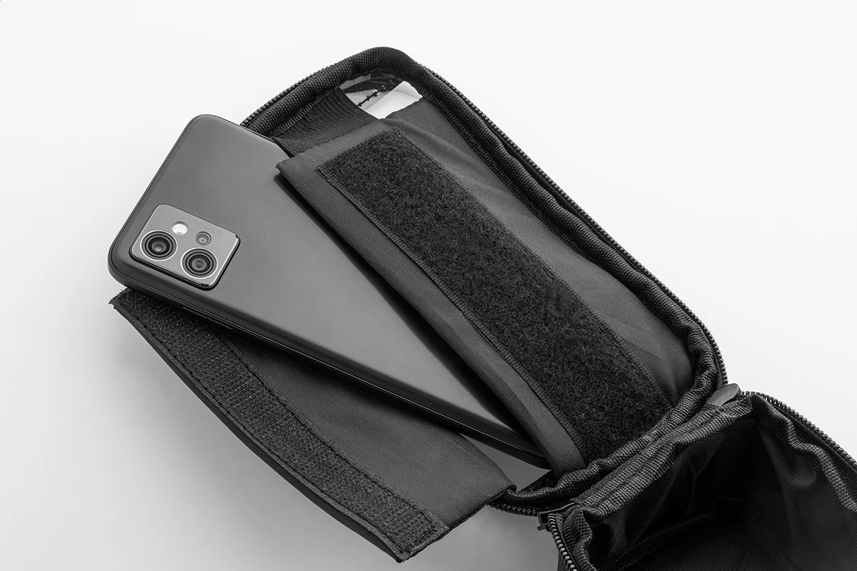 RPET-Fahrrad-Handyhaltertasche Velofon, schwarz – Bild 10
