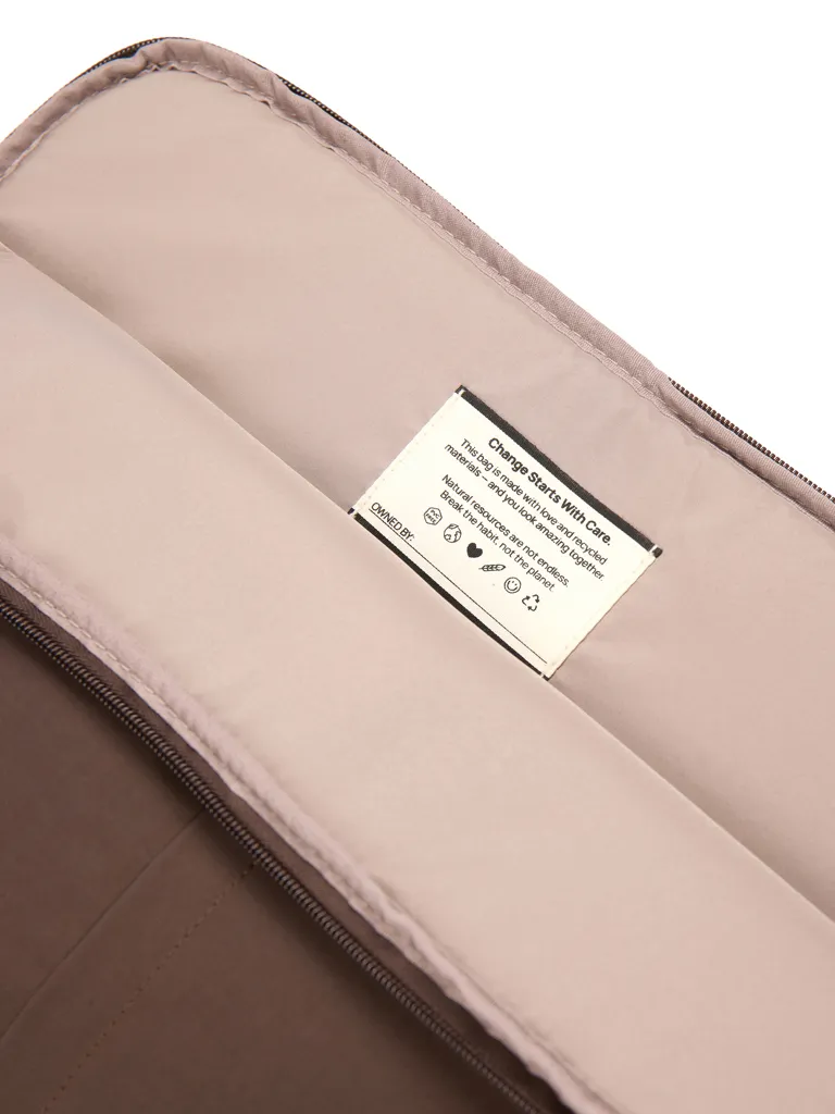 KENTO URBAN 15,6" Laptop-Sleeve aus RCS rec. Nylon, braun – Bild 4