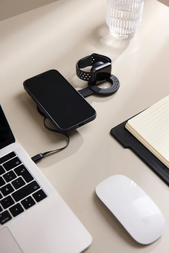 VINGA Baltimore 2-in-1 kabelloser 15W RCS Travel Charger, schwarz – Bild 8
