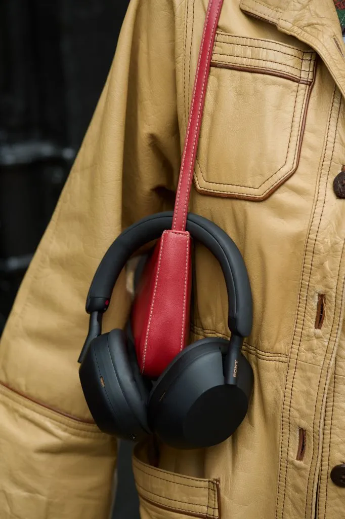 SONY WH-1000XM5 Kabelloser Kopfhörer mit Geräuschunterdrückung, Schwarz – Bild 3