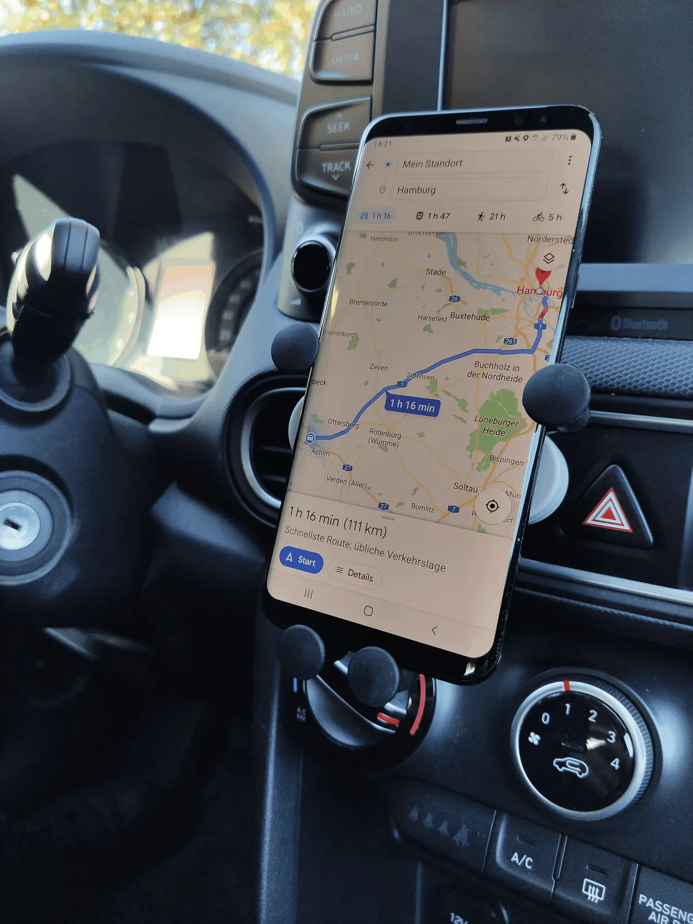 CLAW - Auto-Smartphonehalter grau, schwarz, grau, schwarz – Bild 8