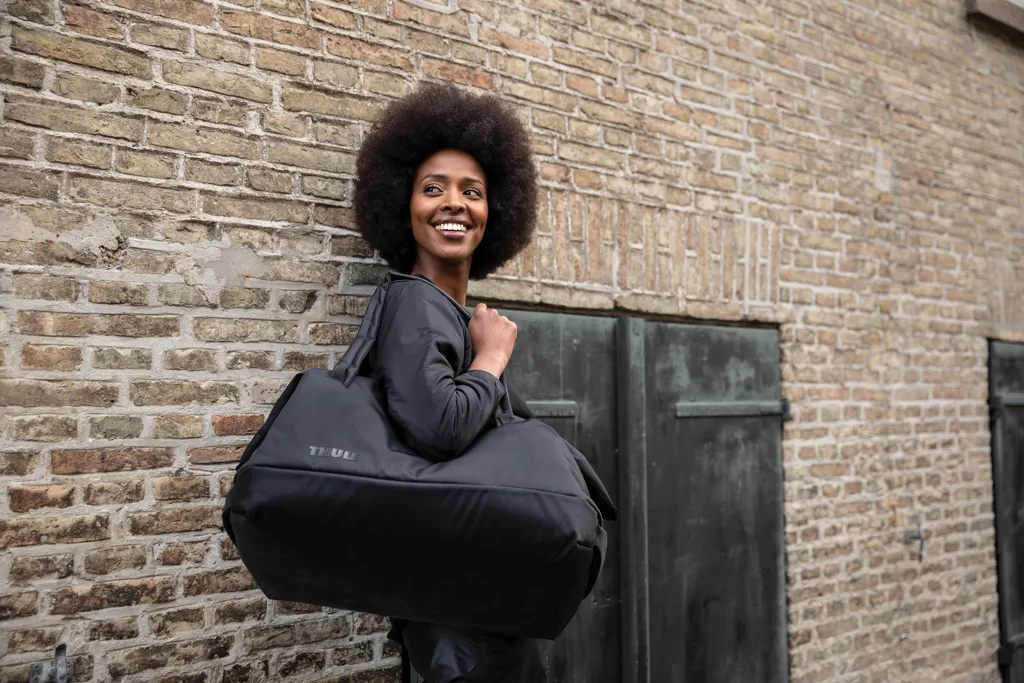 Thule Subterra 2 Duffel 35L, schwarz – Bild 19