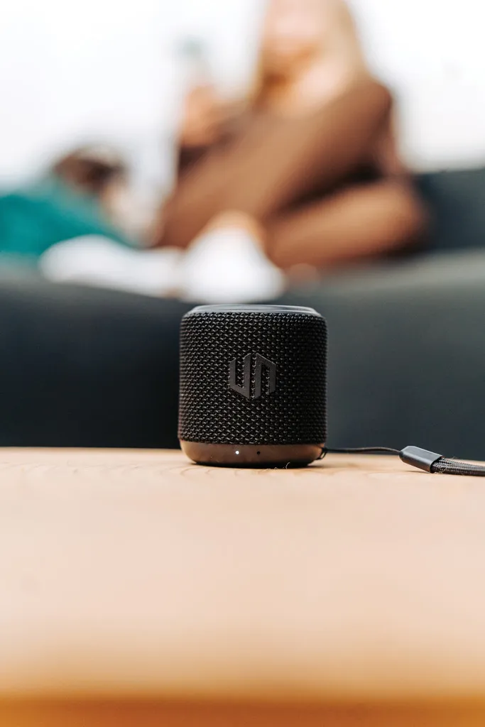 Urban Vitamin Oceanside 3W-Speaker aus RCS rec. Kunststoff, schwarz – Bild 8