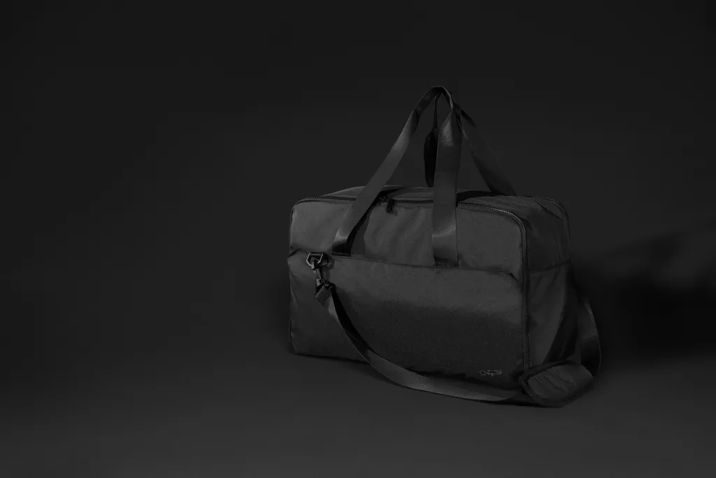 Swiss Peak Aware™ RPET 15,6" Laptop-Wochenendtasche, schwarz – Bild 8