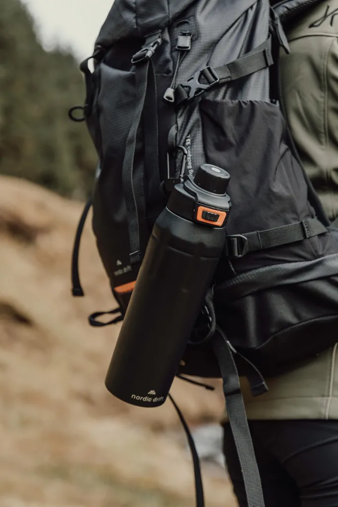 Nordic Drift Trail isolierte verschließbare RCS Sportflasche, schwarz – Bild 8