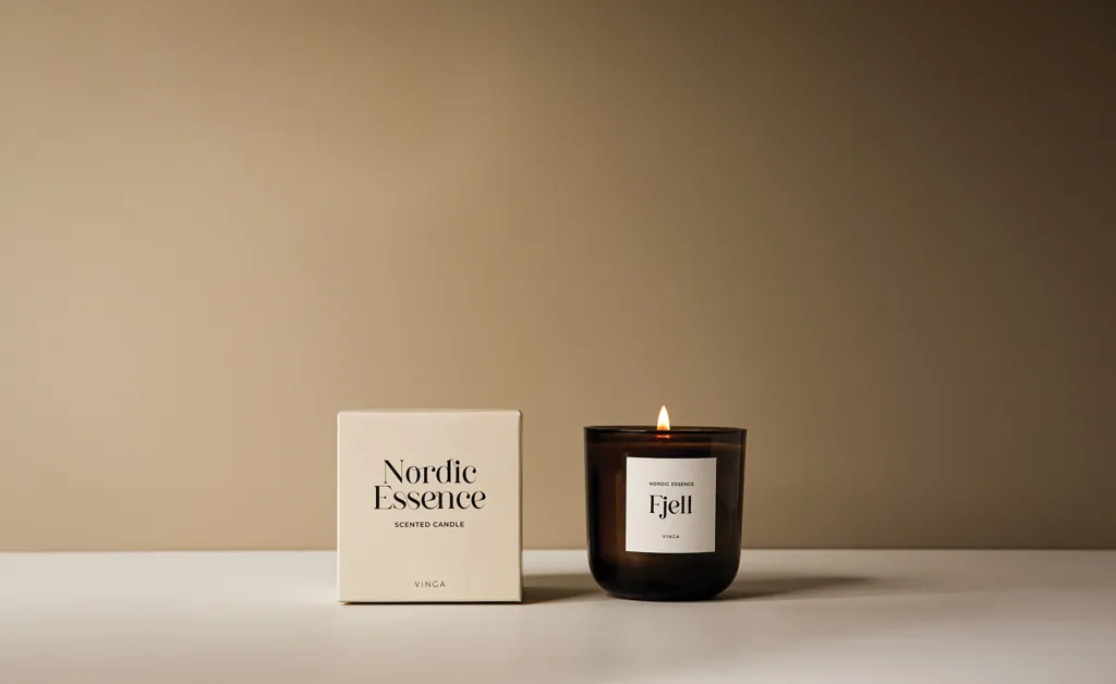 Nordic Essence Duftkerze klein, off white – Bild 4