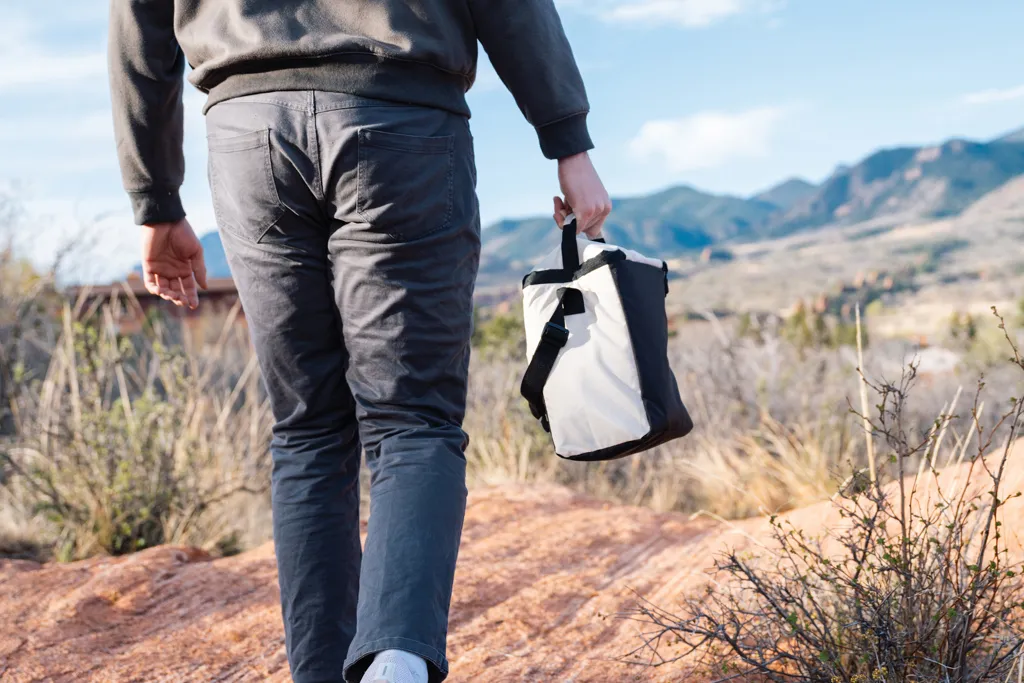 Kazu AWARE™ RPET Kühltasche, off white – Bild 9