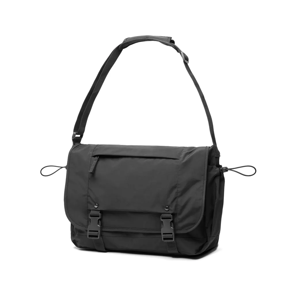 KENTO URBAN 15,6" Messenger aus RCS recyceltem Nylon, schwarz – Bild 3