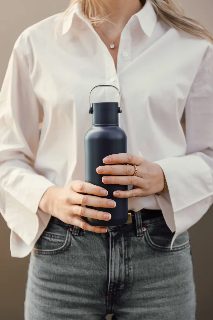 VINGA Cael RCS Stainless-Steel Trinkflasche 600ml, navy blau – Bild 8